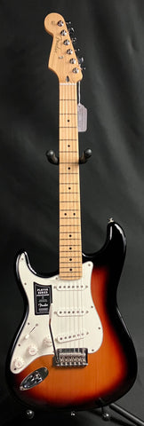 Fender Player Stratocaster Left-Handed Electric Guitar 3-Tone Sunburst Finish (561)