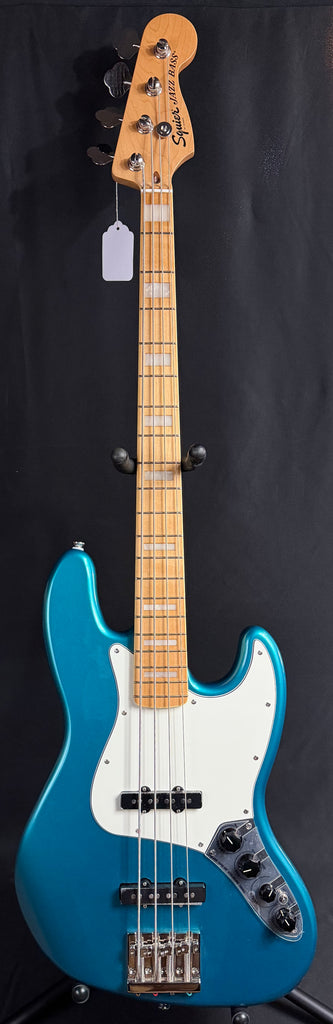 Squier Classic Vibe Active 70's Jazz Bass 4-String Bass Guitar Ocean Turquoise Finish