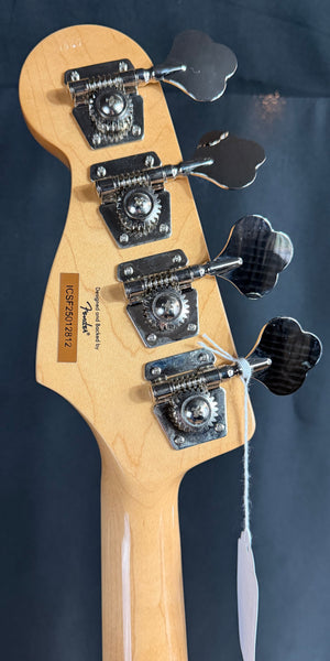 Squier Classic Vibe Active 70's Jazz Bass 4-String Bass Guitar Ocean Turquoise Finish