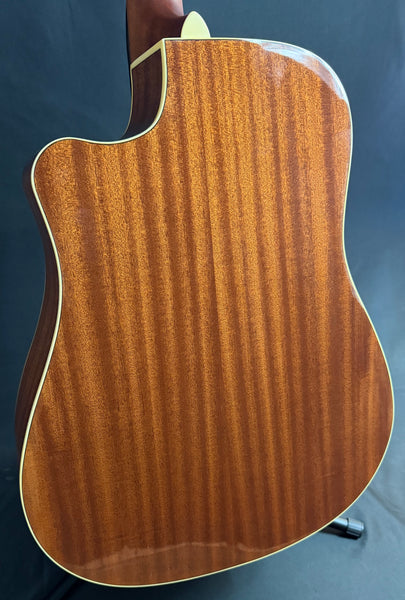 Fender Redondo Player Dreadnought Cutaway Acoustic-Electric Guitar Gloss Natural (730)