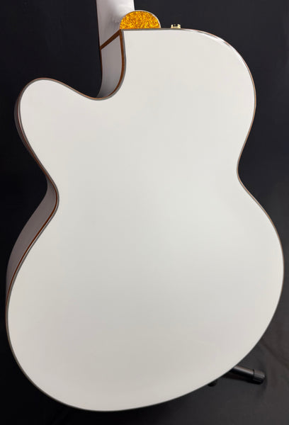 Gretsch G5022CWFE Rancher Falcon Jumbo Acoustic-Electric Guitar Gloss White