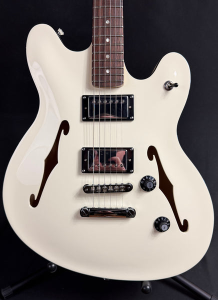 Squier Affinity Starcaster Semi-Hollow Body Electric Guitar Olympic White