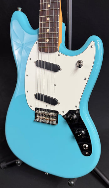 Fender Player II Mustang Electric Guitar Aquatone Blue Finish