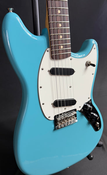 Fender Player II Mustang Electric Guitar Aquatone Blue Finish