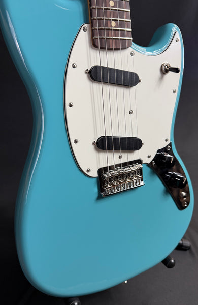 Fender Player II Mustang Electric Guitar Aquatone Blue Finish