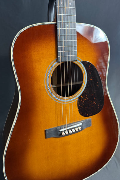 Martin HD-28 (2025) 1933 Ambertone Dreadnought Acoustic Guitar Ambertone Finish w/ Case