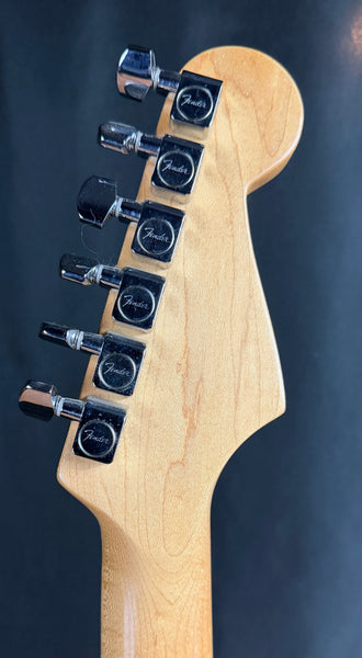 Fender Standard Stratocaster Left-Handed Electric Guitar Midnight Wine Finish