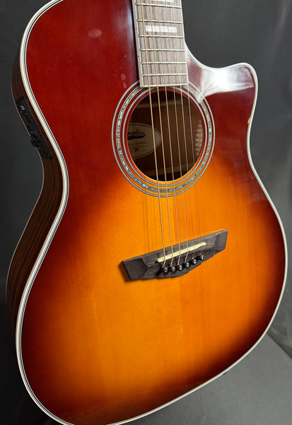 D'Angelico Premier Gramercy Grand Auditorium Cutaway Acoustic-Electric Guitar Iced Tea Burst (470)