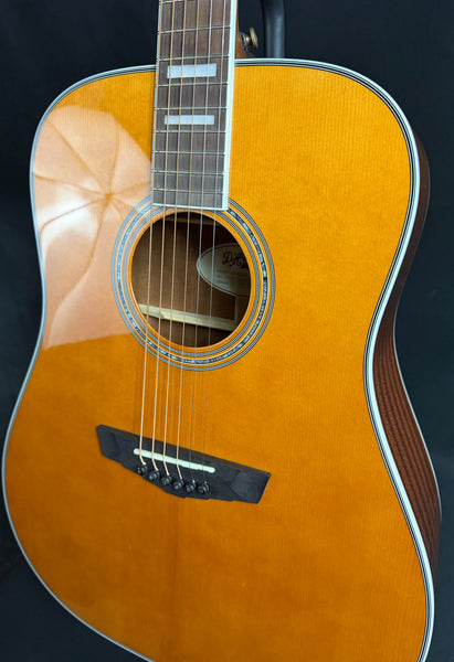 D'Angelico Premier Lexington Dreadnought Acoustic-Electric Guitar Vintage Natural (480)