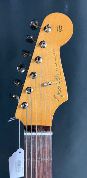 Fender Vintera II '60s Stratocaster Electric Guitar Lake Placid Blue w/ Gig Bag