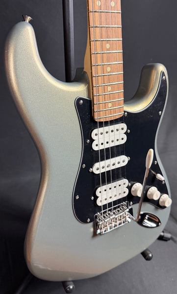 Fender Player Stratocaster HSH Electric Guitar Gloss Silver Finish