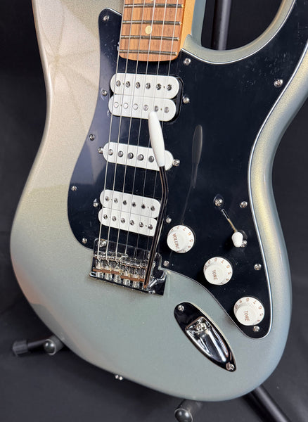 Fender Player Stratocaster HSH Electric Guitar Gloss Silver Finish