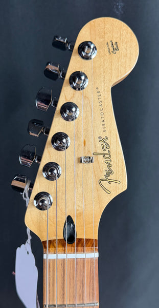 Fender Player Stratocaster HSH Electric Guitar Gloss Silver Finish