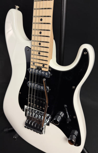 Charvel MJ So-Cal Style 1 HSS FR M Electric Guitar Snow White w/ Case