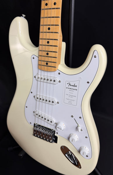 Fender Standard Stratocaster (2025) Electric Guitar Olympic White Finish (000)