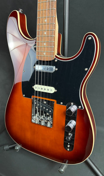 Squier Paranormal Custom Nashville Stratocaster Electric Guitar Chocolate 2-Color Sunburst