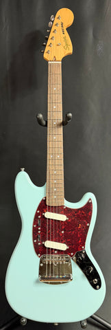 Squier Classic Vibe 60's Mustang Electric Guitar Sonic Blue Finish