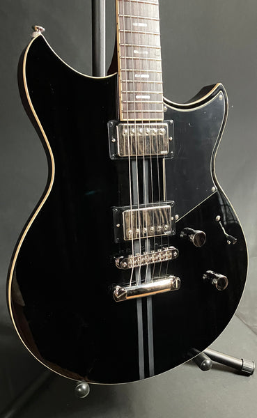 Yamaha RSS20 Revstar Standard Electric Guitar Gloss Black Finish w/ Gig Bag (667)