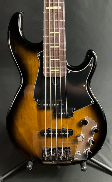Yamaha BB735A Broad Bass 5-String Bass Guitar Dark Coffee Sunburst w/ Gig Bag (017)