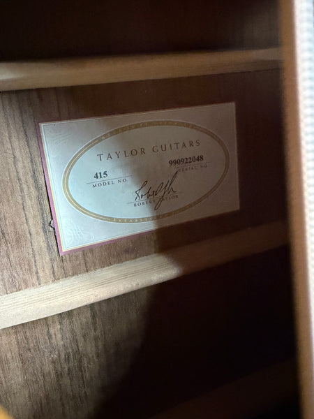 Taylor 415 Jumbo Acoustic Guitar Gloss Natural Finish w/ OHSC