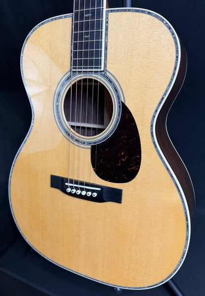 Martin OM-42 (2026) Orchestra Acoustic Guitar Gloss Natural Finish w/ OHSC
