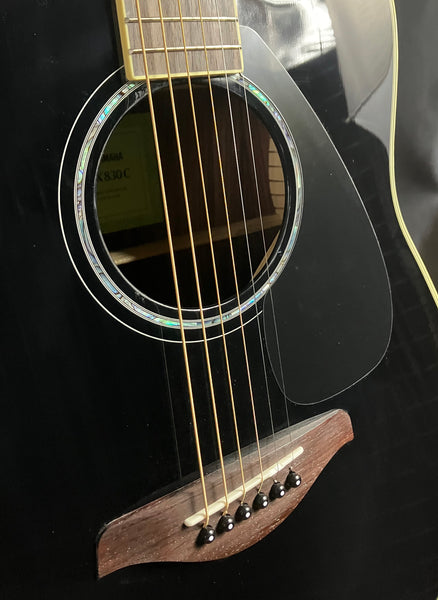 Yamaha FGX830C Dreadnought Cutaway Acoustic-Electric Guitar Gloss Black Finish