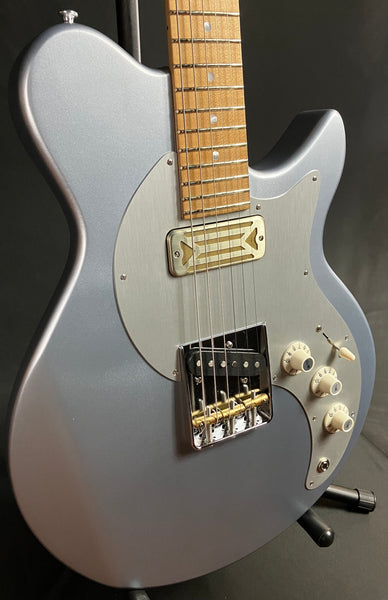 Eastman SC'52 FullerTone Electric Guitar Ice Blue Metallic Finish w/ Soft Case