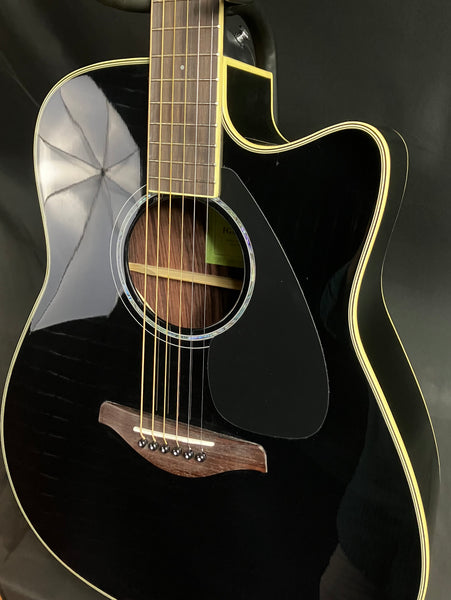 Yamaha FGX830C Dreadnought Cutaway Acoustic-Electric Guitar Gloss Black Finish