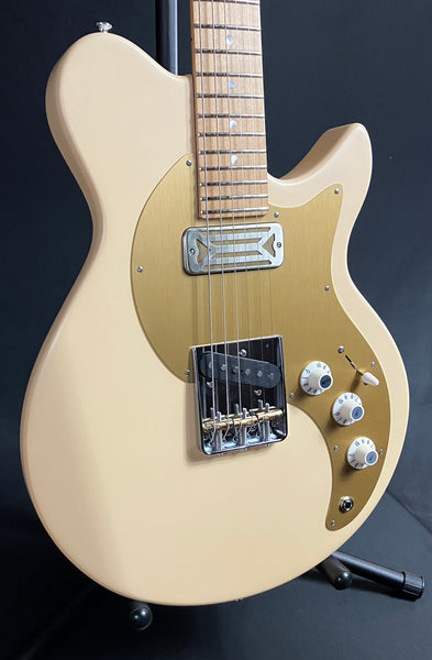 Eastman SC'52 FullerTone Electric Guitar Desert Sand Finish w/ Soft Case