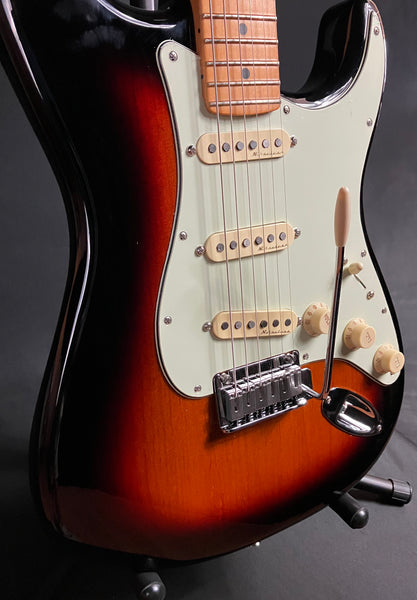 Fender Player Plus Stratocaster Electric Guitar 3-Tone Sunburst Finish w/ Gig Bag