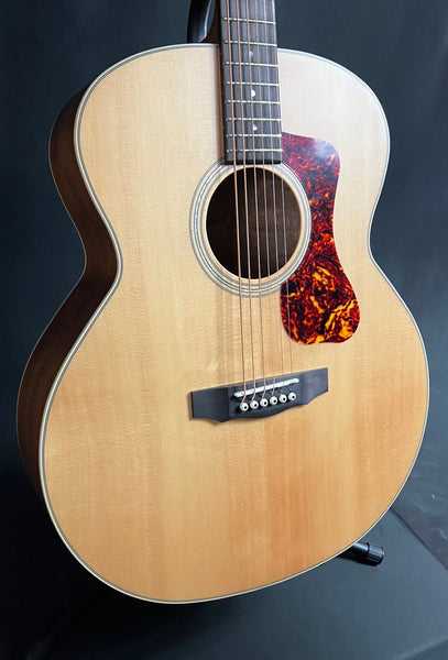 Guild BT-240E Baritone Jumbo Acoustic-Electric Guitar Natural Satin