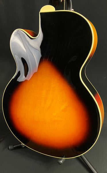 Gretsch G2420 Streamliner Hollowbody Electric Guitar Aged Brooklyn Burst Finish