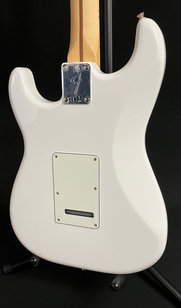 Fender Player Stratocaster HSS Electric Guitar Polar White Finish (348)