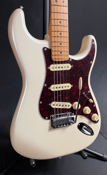 Fender Player Plus Stratocaster Electric Guitar Olympic Pearl Finish w/ Gig Bag