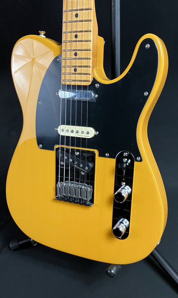 Fender Player Plus Nashville Telecaster Electric Guitar Butterscotch Blonde w/ Gig Bag