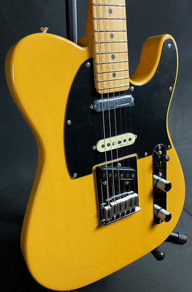 Fender Player Plus Nashville Telecaster Electric Guitar Butterscotch Blonde w/ Gig Bag