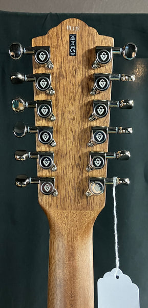 Guild D-2612CE Deluxe 12-String Dreadnought Cutaway Acoustic-Electric Guitar Antique Burst