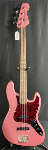 Squier Classic Vibe 60's Jazz Bass 4-String Bass Guitar Burgundy Mist (146)