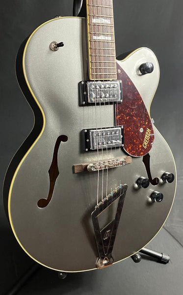 Gretsch G2420 Streamliner Hollow Body Electric Guitar Phantom Metallic Finish