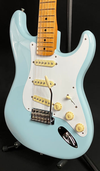Fender Vintera 50's Stratocaster Electric Guitar Sonic Blue w/ Gig Bag (109)