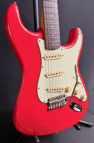Fender American Vintage II 1961 Stratocaster Electric Guitar Fiesta Red Finish w/ OHSC