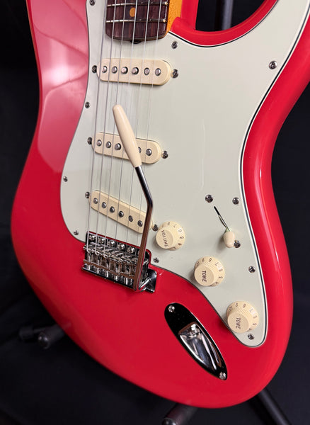 Fender American Vintage II 1961 Stratocaster Electric Guitar Fiesta Red Finish w/ OHSC