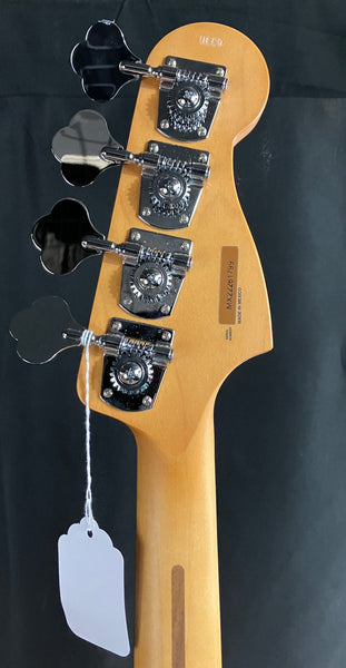 Fender Player Plus Active Precision Bass Left-Handed 4-String Bass Guitar Olympic Pearl w/ Gig Bag