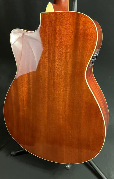 Yamaha FSC-TA BS Transacoustic Concert Cutaway Acoustic-Electric Guitar Brown Sunburst