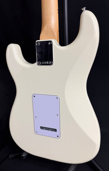 Fender Standard Stratocaster (2026) Electric Guitar Olympic White Finish (173)