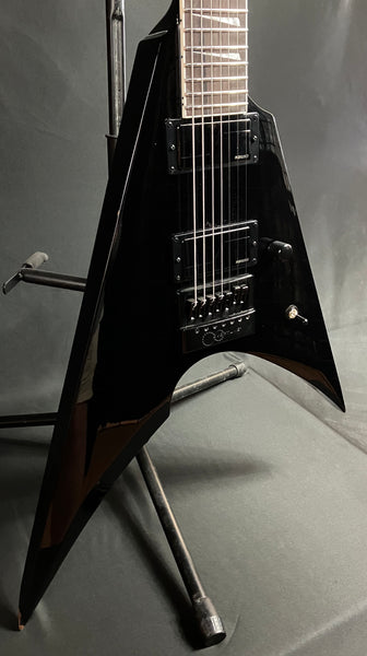 ESP LTD Arrow-1007 Baritone Evertune 7-String Electric Guitar Gloss Black Finish