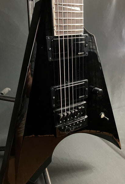 ESP LTD Arrow-1007 Baritone Evertune 7-String Electric Guitar Gloss Black Finish