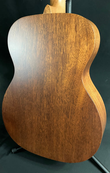 Martin Standard Series 000-17 (2025) Mahogany Auditorium Acoustic Guitar w/ Case