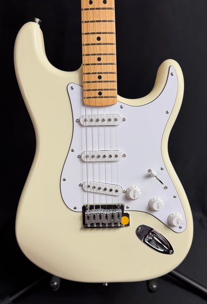 Fender Standard Stratocaster (2025) Electric Guitar Olympic White Finish (348)