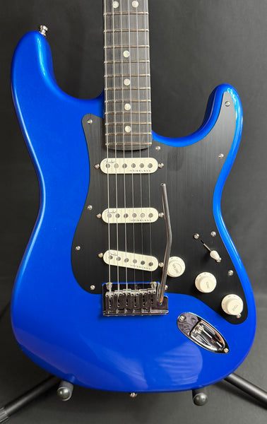 Fender American Ultra II Stratocaster Electric Guitar Noble Blue Finish w/ OHSC